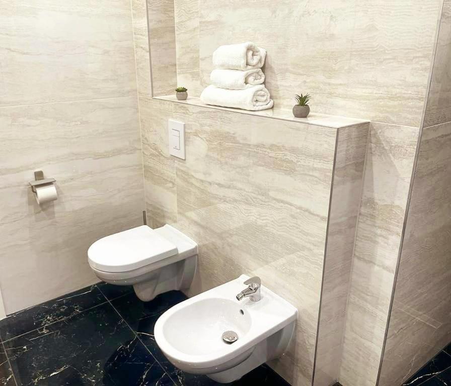 Davidoff-Apartment Seelze ภายนอก รูปภาพ