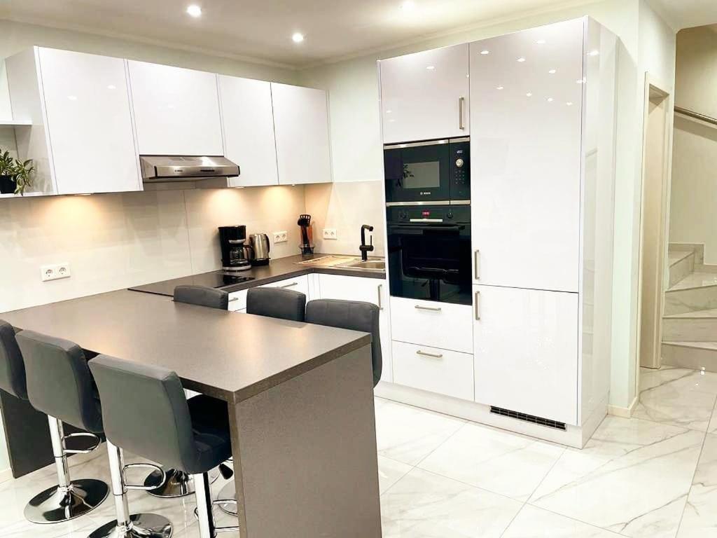 Davidoff-Apartment Seelze ภายนอก รูปภาพ